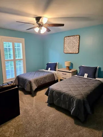 $3,400 | 5469 Barnwood Drive, Gurnee, IL 60031