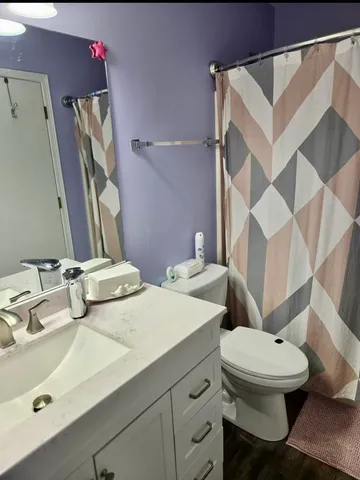 $3,400 | 5469 Barnwood Drive, Gurnee, IL 60031