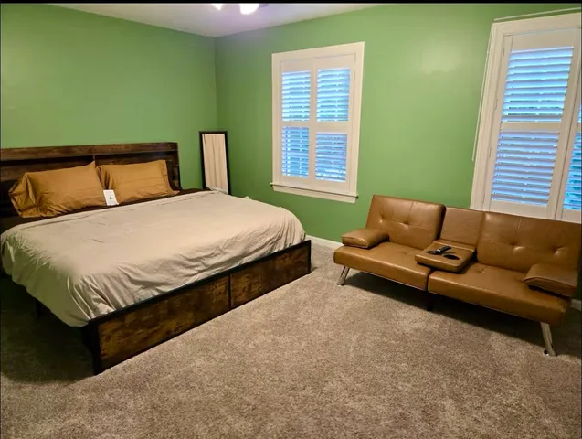 $3,400 | 5469 Barnwood Drive, Gurnee, IL 60031