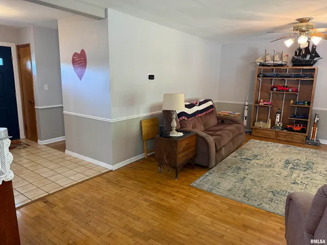 $160,500 | 1108 Hawthorn Road, Salem, IL 62881