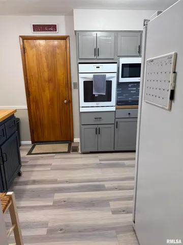 $160,500 | 1108 Hawthorn Road, Salem, IL 62881