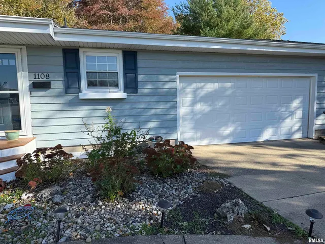 $160,500 | 1108 Hawthorn Road, Salem, IL 62881