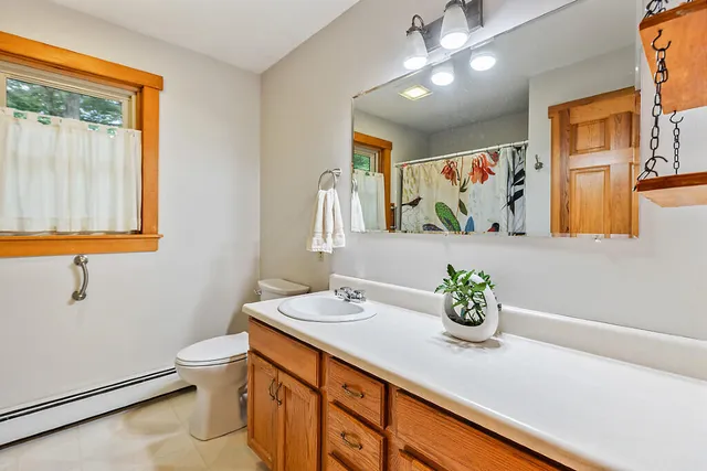 $559,000 | 9 Tracey Cove Circle, Rome, ME 04963