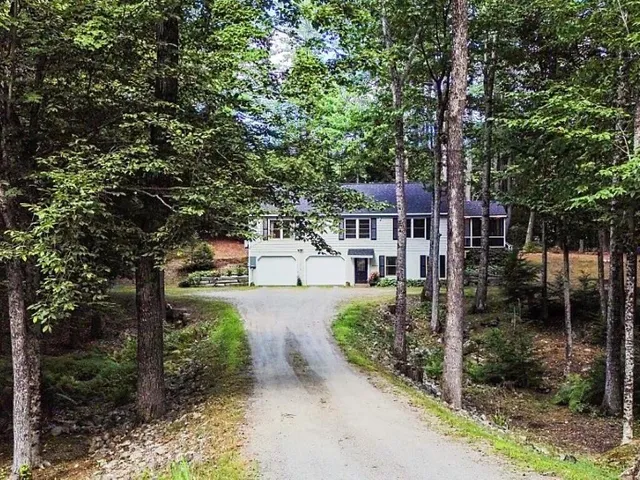 $559,000 | 9 Tracey Cove Circle, Rome, ME 04963
