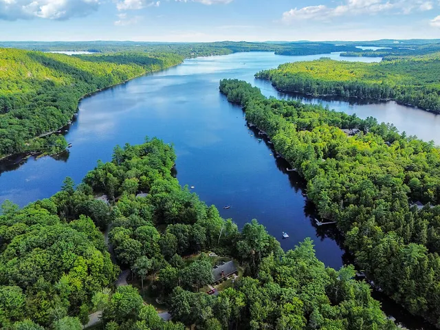 $559,000 | 9 Tracey Cove Circle, Rome, ME 04963