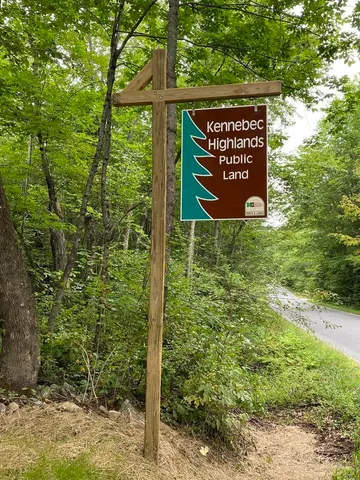 $559,000 | 9 Tracey Cove Circle, Rome, ME 04963