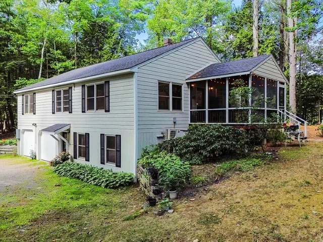 $559,000 | 9 Tracey Cove Circle, Rome, ME 04963