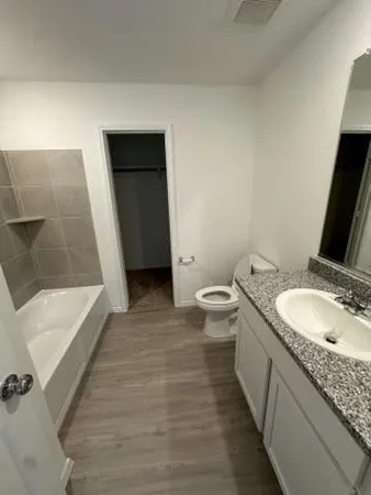 $2,599 | 2940 Jet Wls Road, Dallas, TX 75212