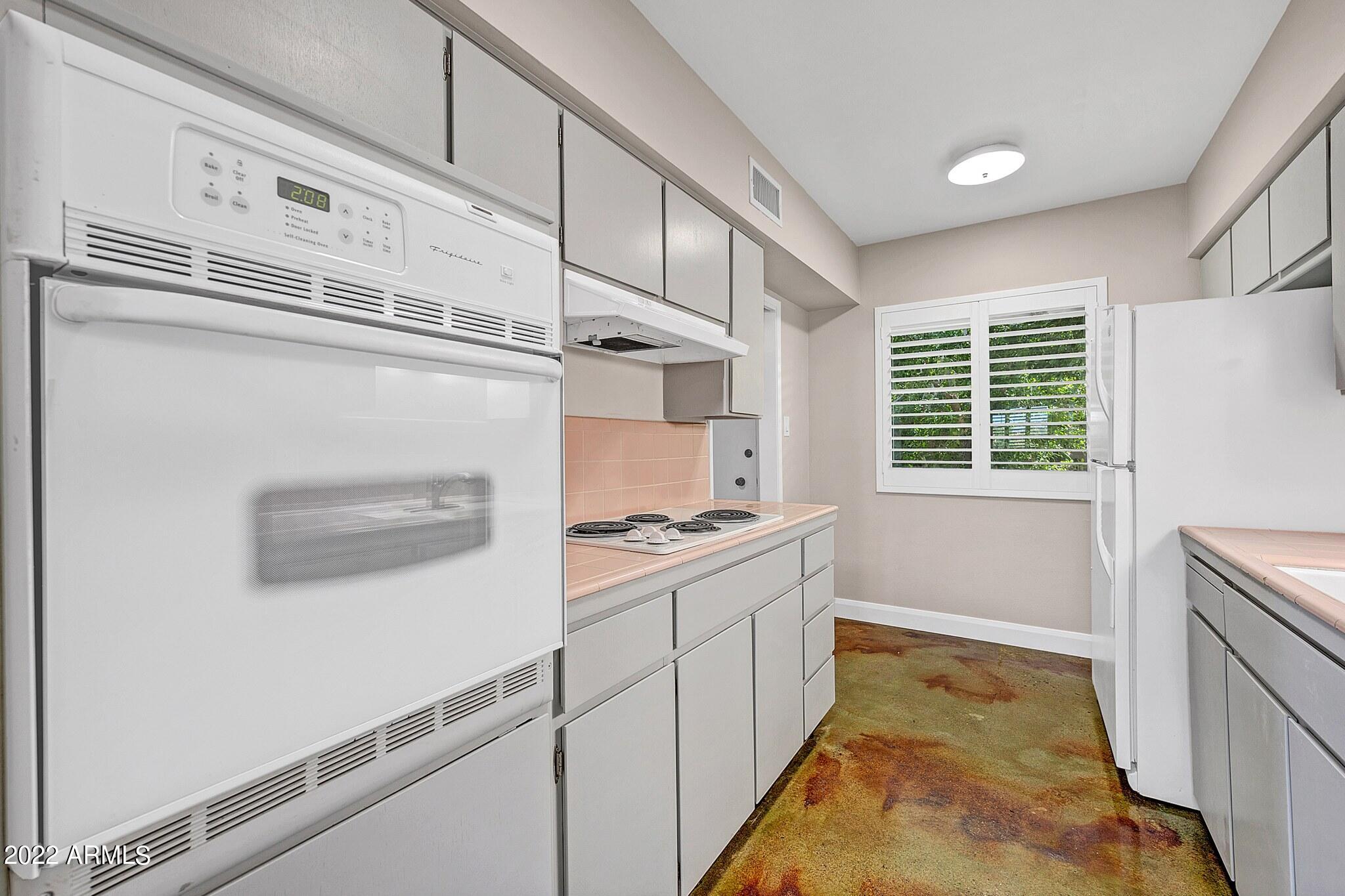 1107 West Osborn Road, Unit 204 Phoenix, AZ 85013 - Photo 17 of 26 17