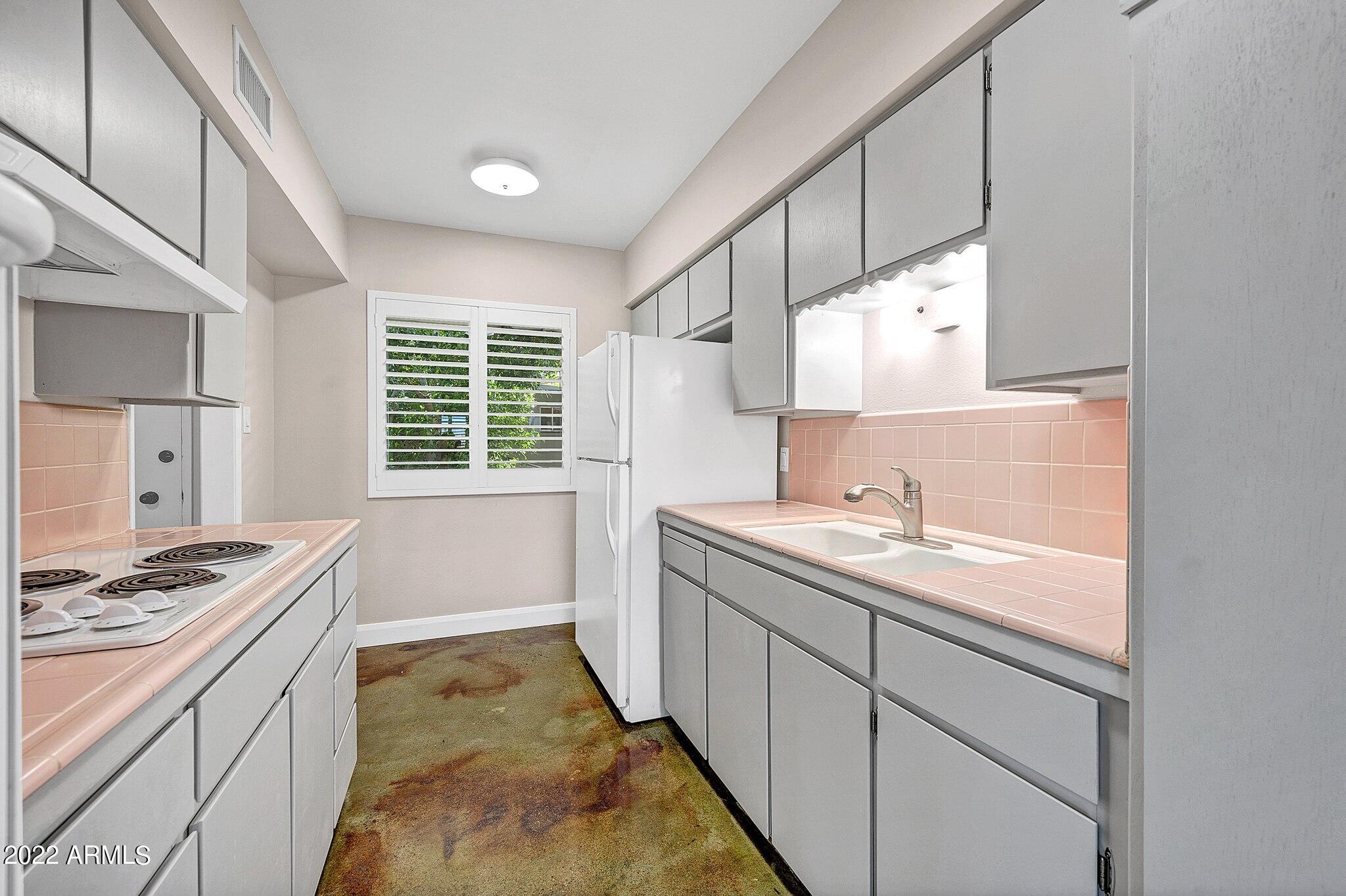 1107 West Osborn Road, Unit 204 Phoenix, AZ 85013 - Photo 19 of 26 19