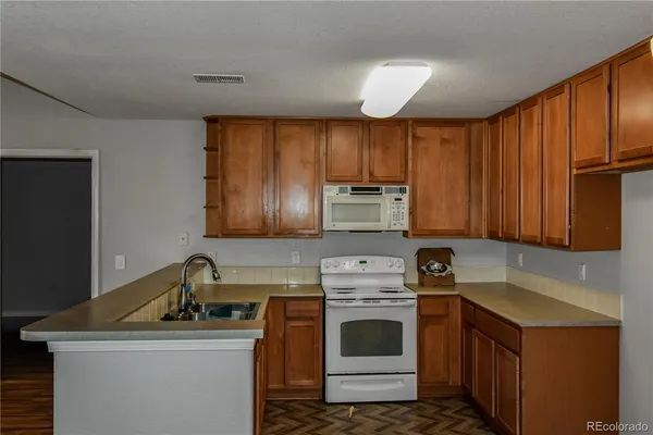 $309,900 | 23306 East 5th Place, Aurora, CO 80018