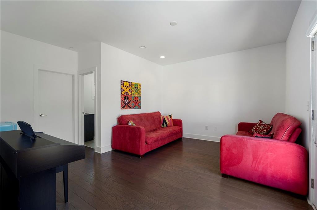 61 Moda Lane Atlanta, GA 30307 - Photo 19 of 39