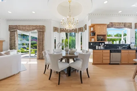 $4,580,000 | 750 Vista Hill Terrace, Fremont, CA 94539