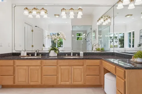 $4,580,000 | 750 Vista Hill Terrace, Fremont, CA 94539