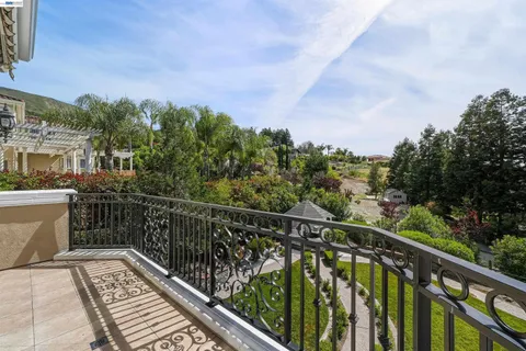 $4,580,000 | 750 Vista Hill Terrace, Fremont, CA 94539