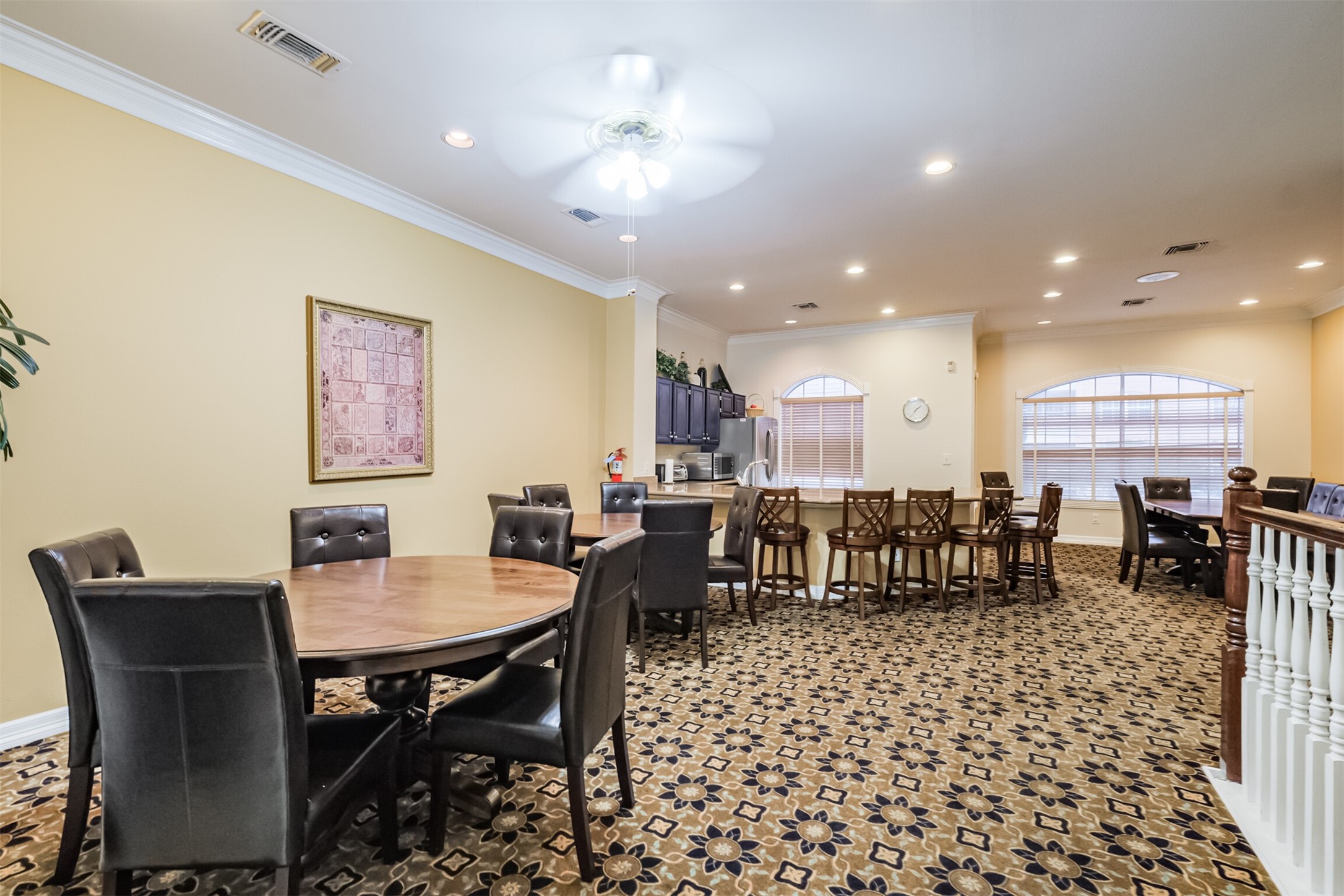 2111 Welch Street, Unit B304 Houston, TX 77019 - Photo 33 of 37 a view of a dining room with furniture