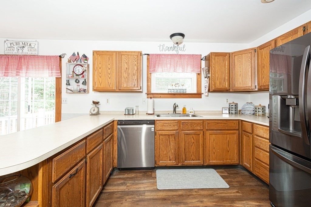 53 Underwood Road Hubbardston, MA 01452 - Photo 18 of 37 Gallery Image 18