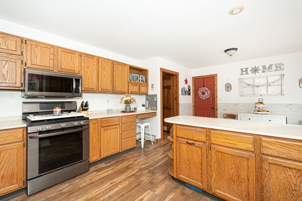 53 Underwood Road Hubbardston, MA 01452 - Photo 19 of 37 Gallery Image 19