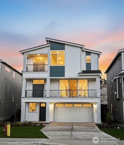 $799,990 | 17542 Northeast Midnight Sun Loop, Poulsbo, WA 98370