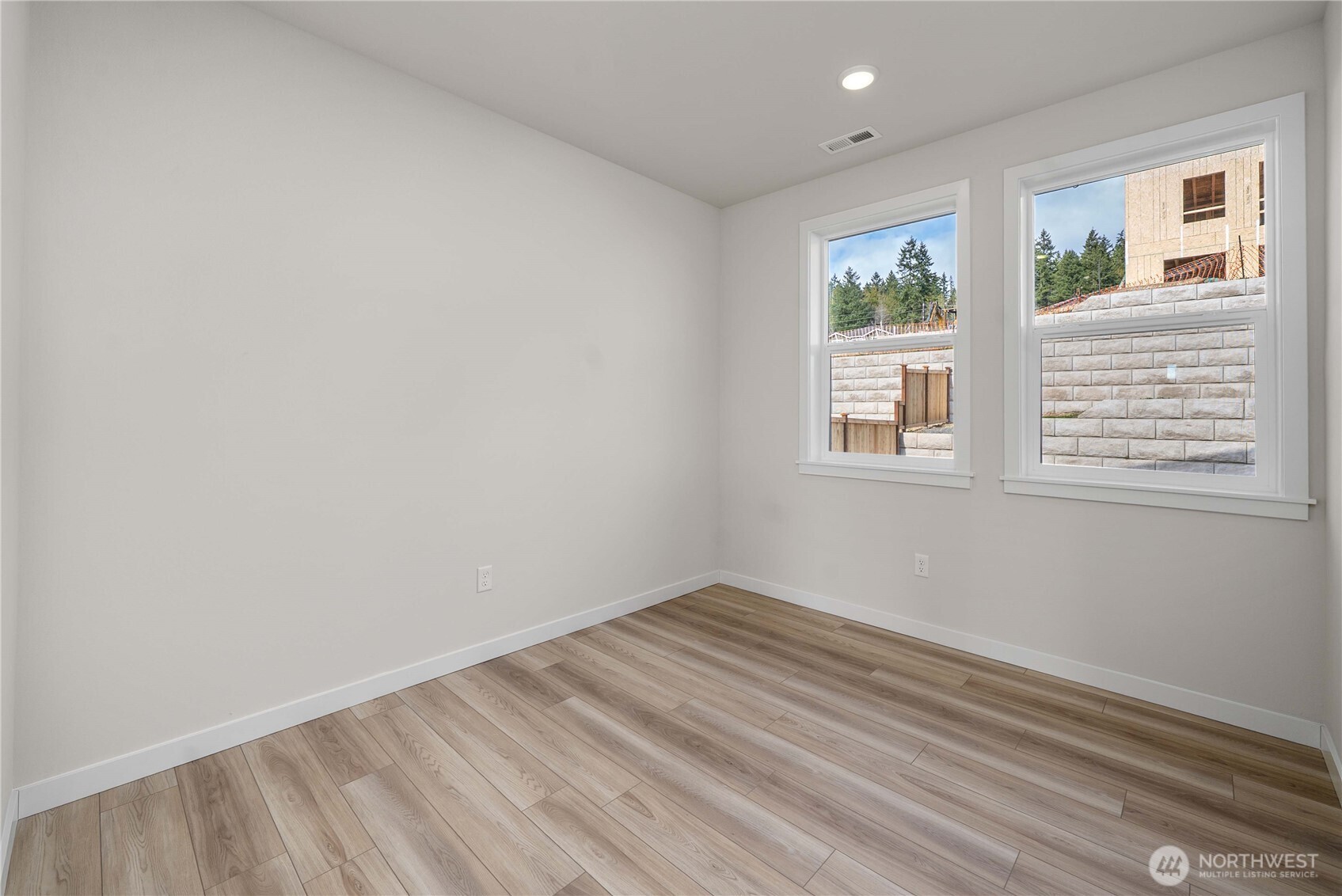 17542 Northeast Midnight Sun Loop Poulsbo, WA 98370 - Photo 29 of 40