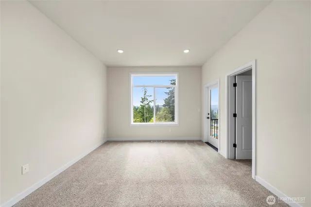 $799,990 | 17542 Northeast Midnight Sun Loop, Poulsbo, WA 98370