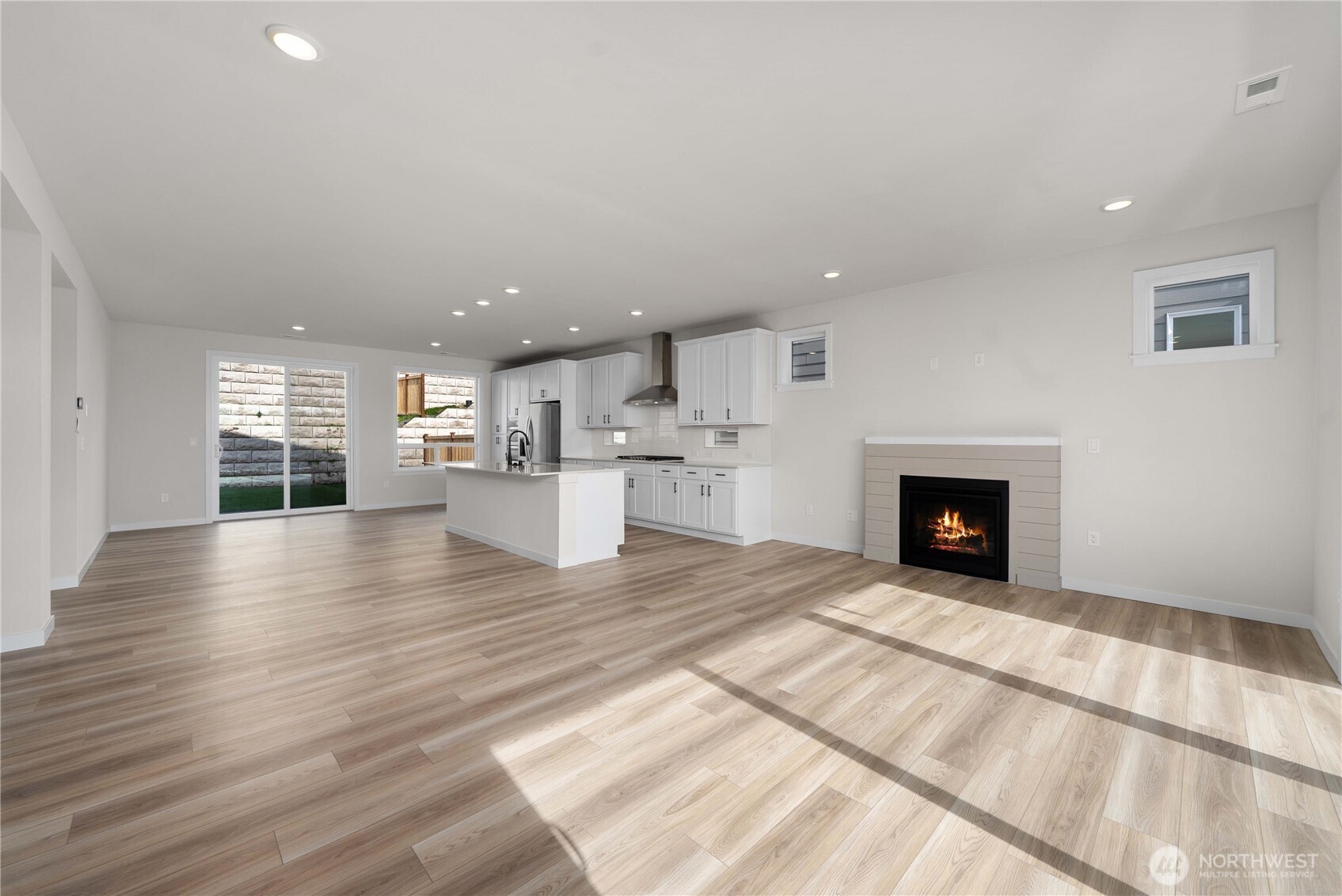 17542 Northeast Midnight Sun Loop Poulsbo, WA 98370 - Photo 8 of 40