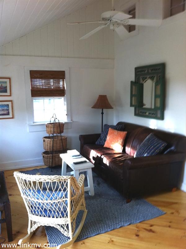 670 State Road Chilmark, MA 02535 - Photo 22 of 25 http://d1qzqeyxiitrap.cloudfront.net/photos/24512/600/58580c92.jpg