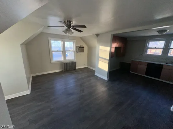 $1,900 | 1 Coolidge Place, Haledon, NJ 07508