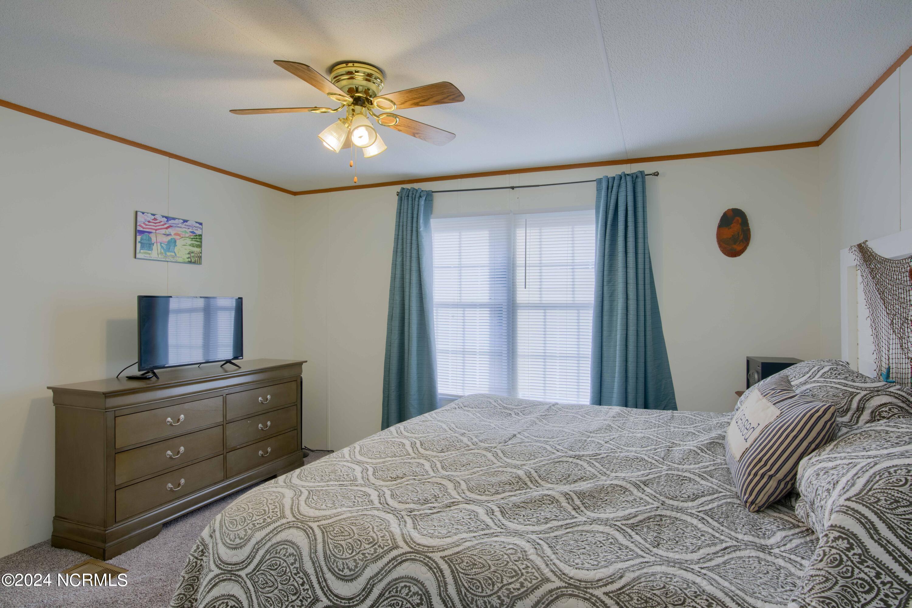 385 Peru Road Sneads Ferry, NC 28460 - Photo 22 of 27 385 Peru - Interiors_16