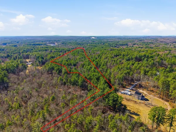 $2,450,000 | 75 West Street, Carlisle, MA 01741