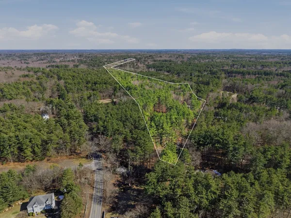 $2,450,000 | 75 West Street, Carlisle, MA 01741