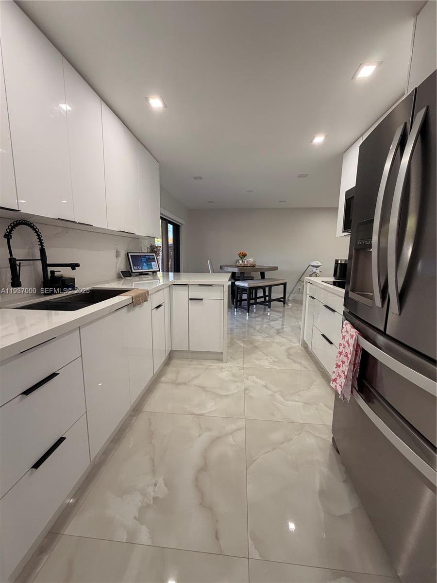 4841 Northwest 19th Street Lauderhill, FL 33313 - Photo 8 of 32