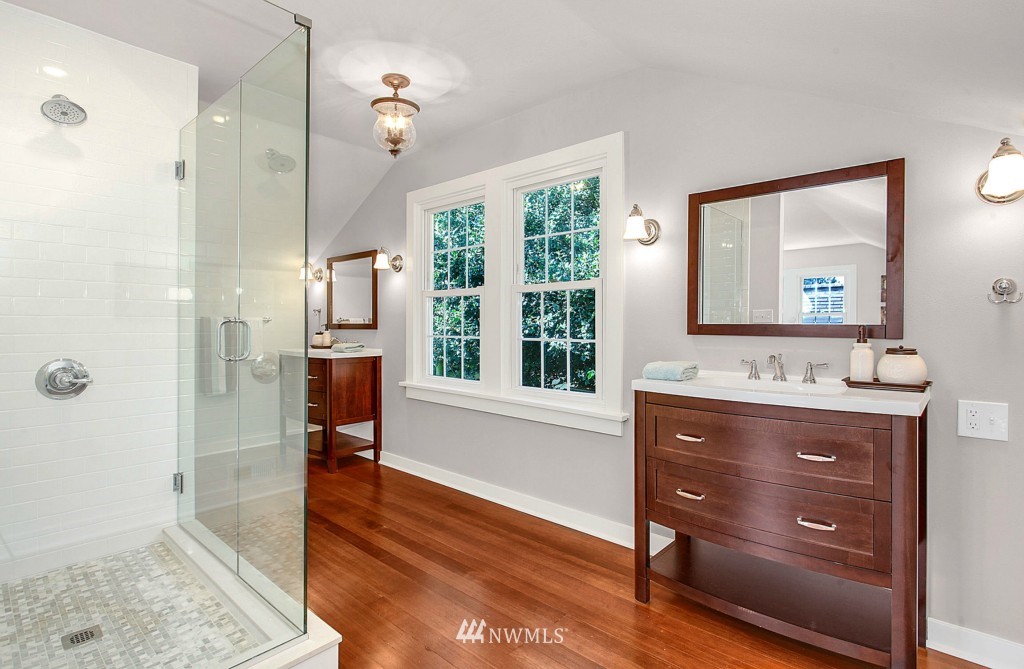 907 North 83rd Street Seattle, WA 98103 - Photo 11 of 15 Gallery Image 11