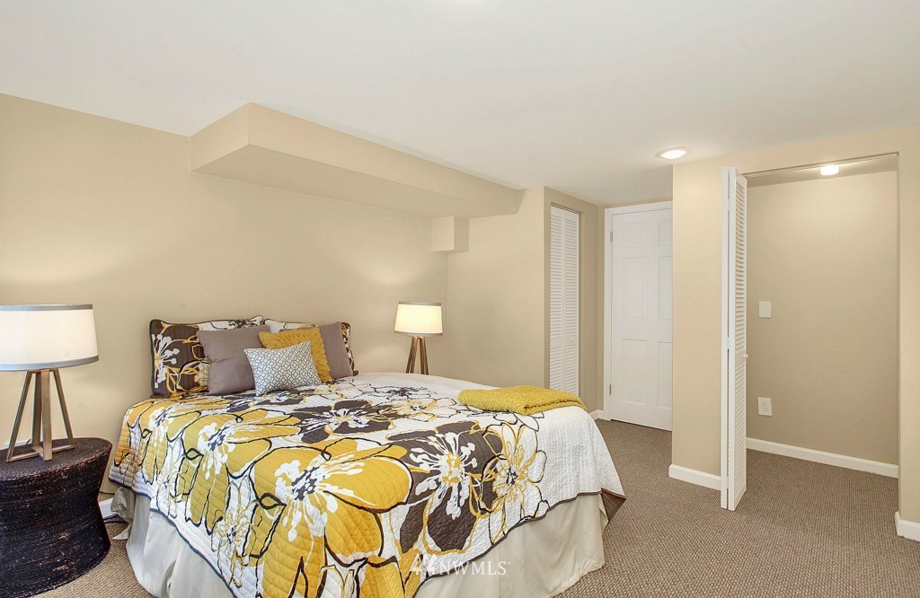 907 North 83rd Street Seattle, WA 98103 - Photo 13 of 15 Gallery Image 13