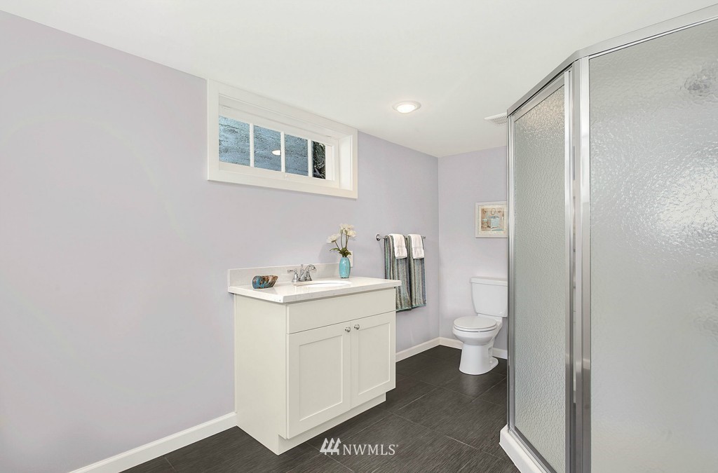 907 North 83rd Street Seattle, WA 98103 - Photo 14 of 15 Gallery Image 14