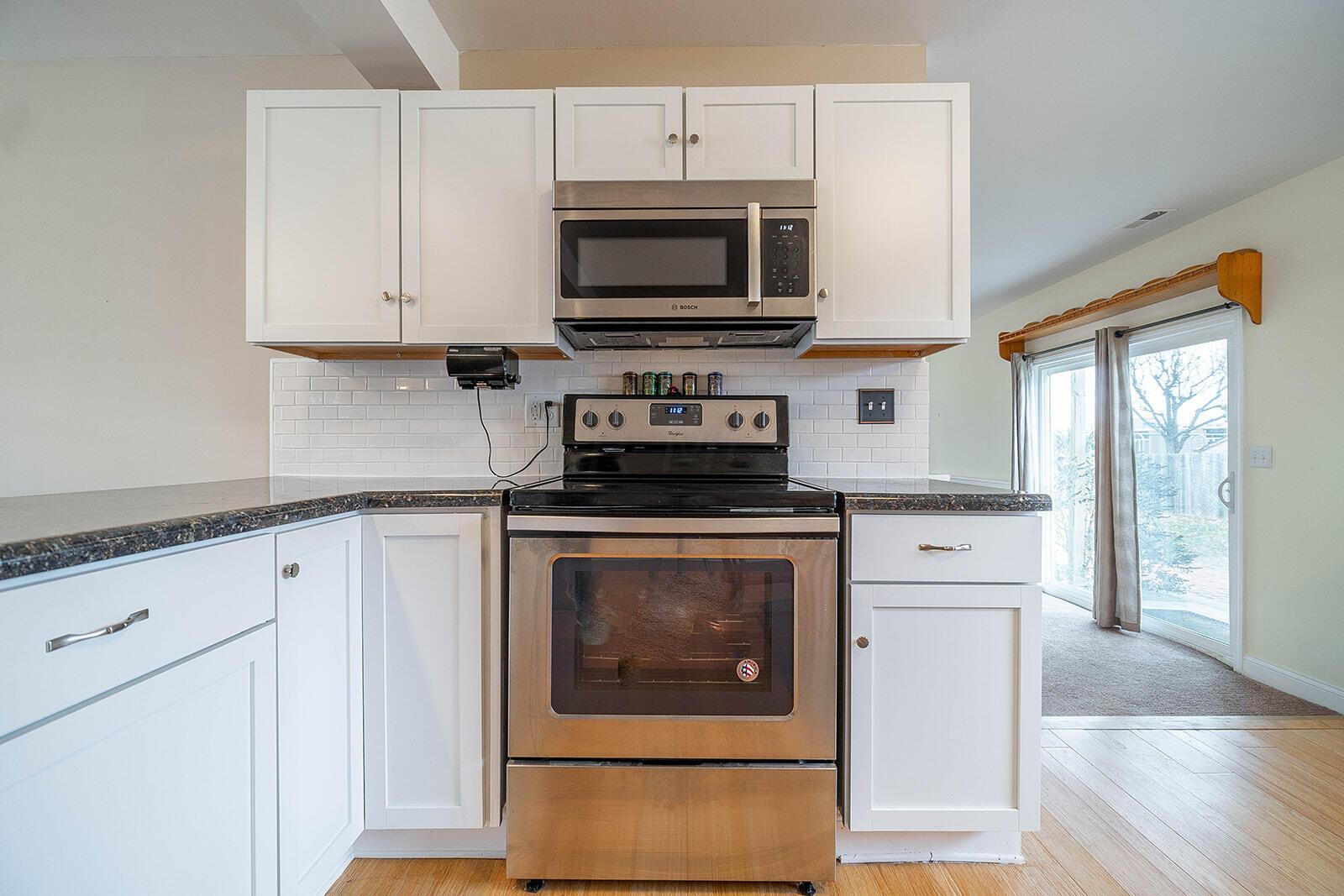 240 Chapelfield Road Columbus, OH 43230 - Photo 10 of 45 Kitchen