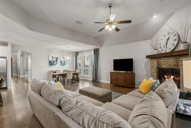 $3,100 | 3738 Norwood Avenue, Celina, TX 75009