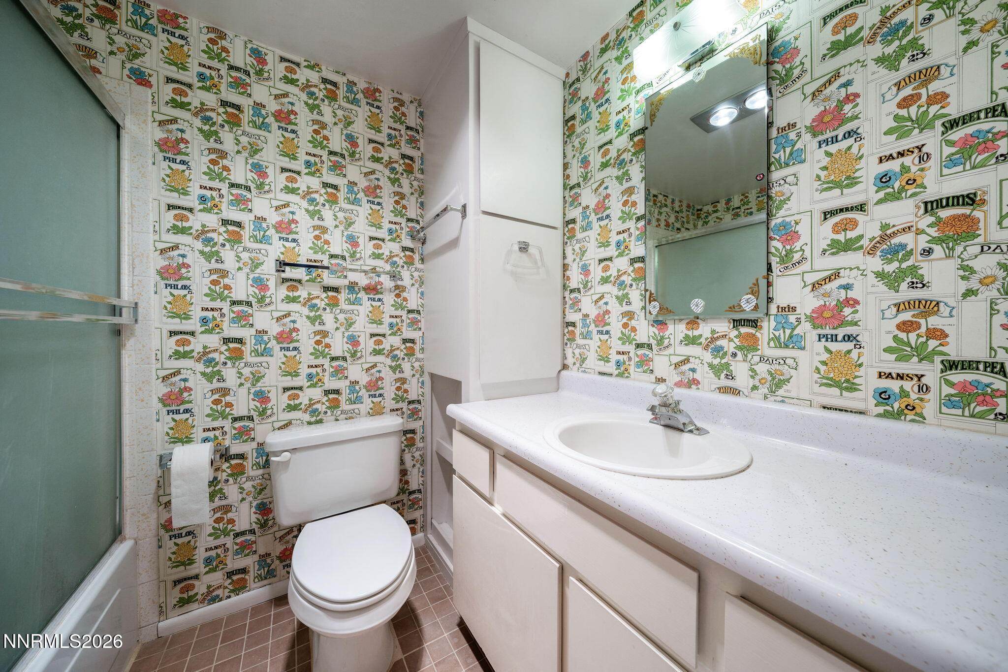 2685 Everett Drive Reno, NV 89503 - Photo 31 of 40 a bathroom with a sink toilet and shower