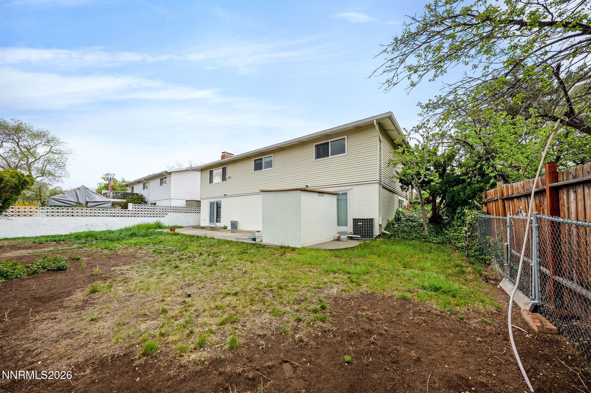 2685 Everett Drive Reno, NV 89503 - Photo 38 of 40 a view of a house with backyard and garden