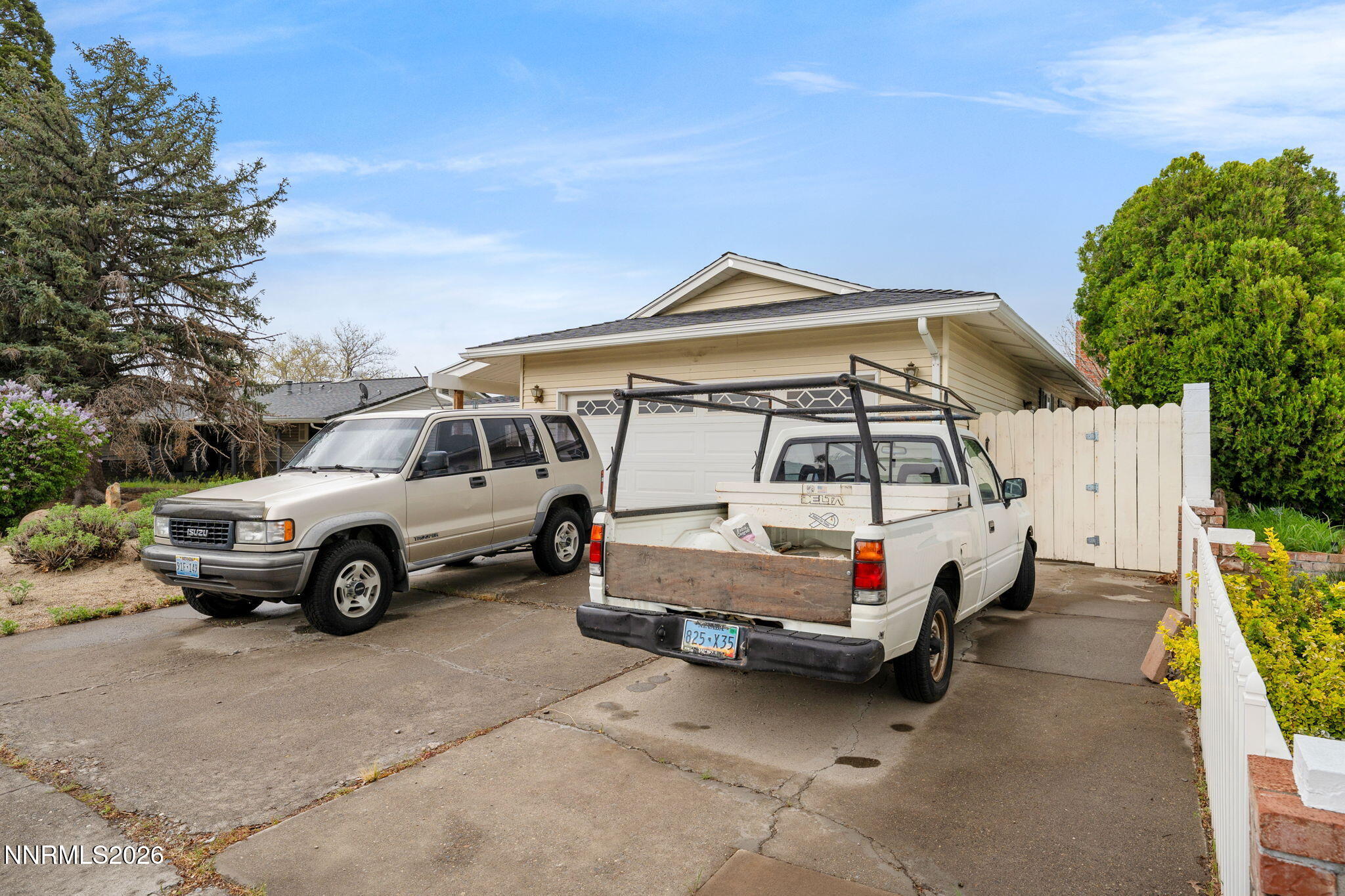2685 Everett Drive Reno, NV 89503 - Photo 39 of 40 a car parked in front of a house