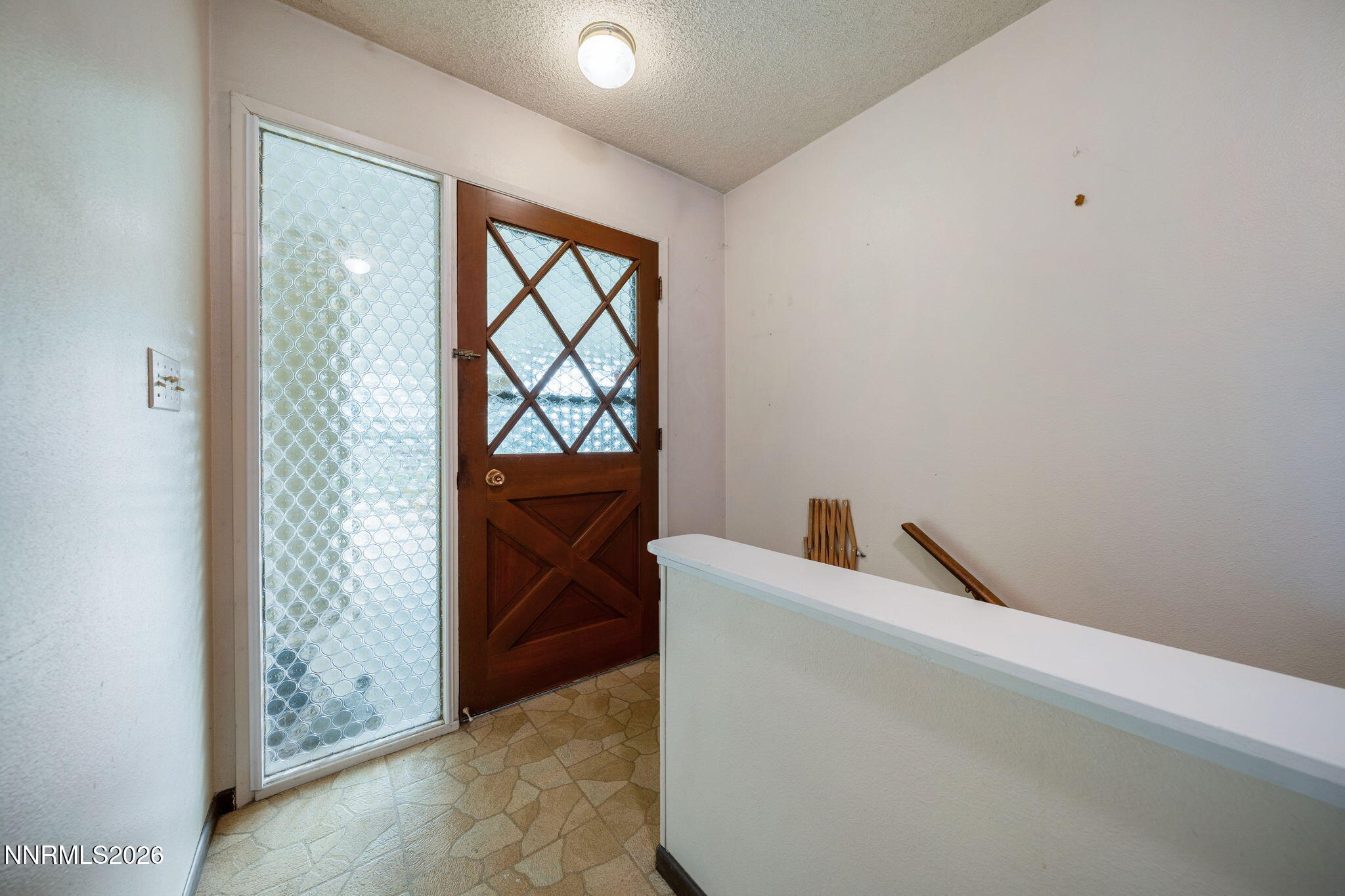 2685 Everett Drive Reno, NV 89503 - Photo 7 of 40