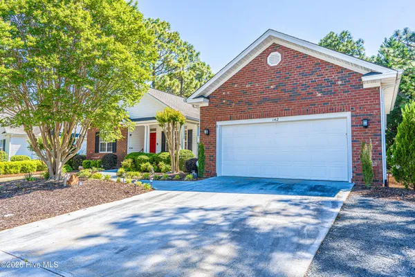 $522,500 | 142 Sakonnet Trail, Pinehurst, NC 28374