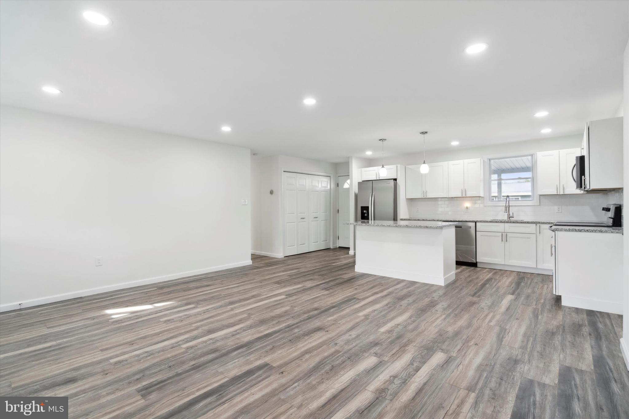 11 Boston Ivy Road Levittown, PA 19057 - Photo 6 of 15 Gallery Image 6