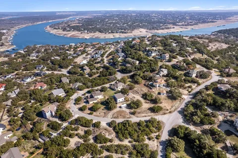 $105,000 | 21902 Moffat Drive, Spicewood, TX 78669