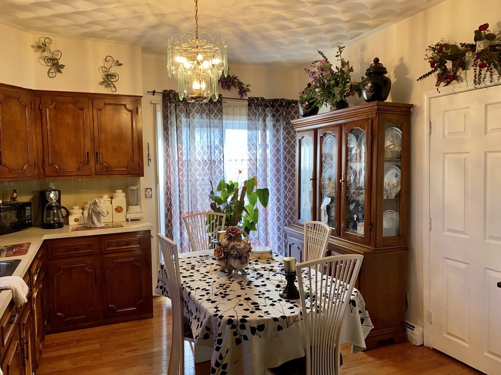 68 Foster Street Fall River, MA 02721 - Photo 5 of 11