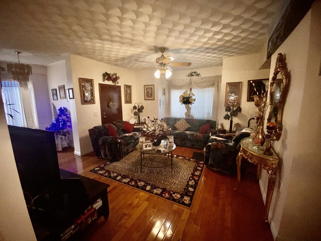 68 Foster Street Fall River, MA 02721 - Photo 9 of 11