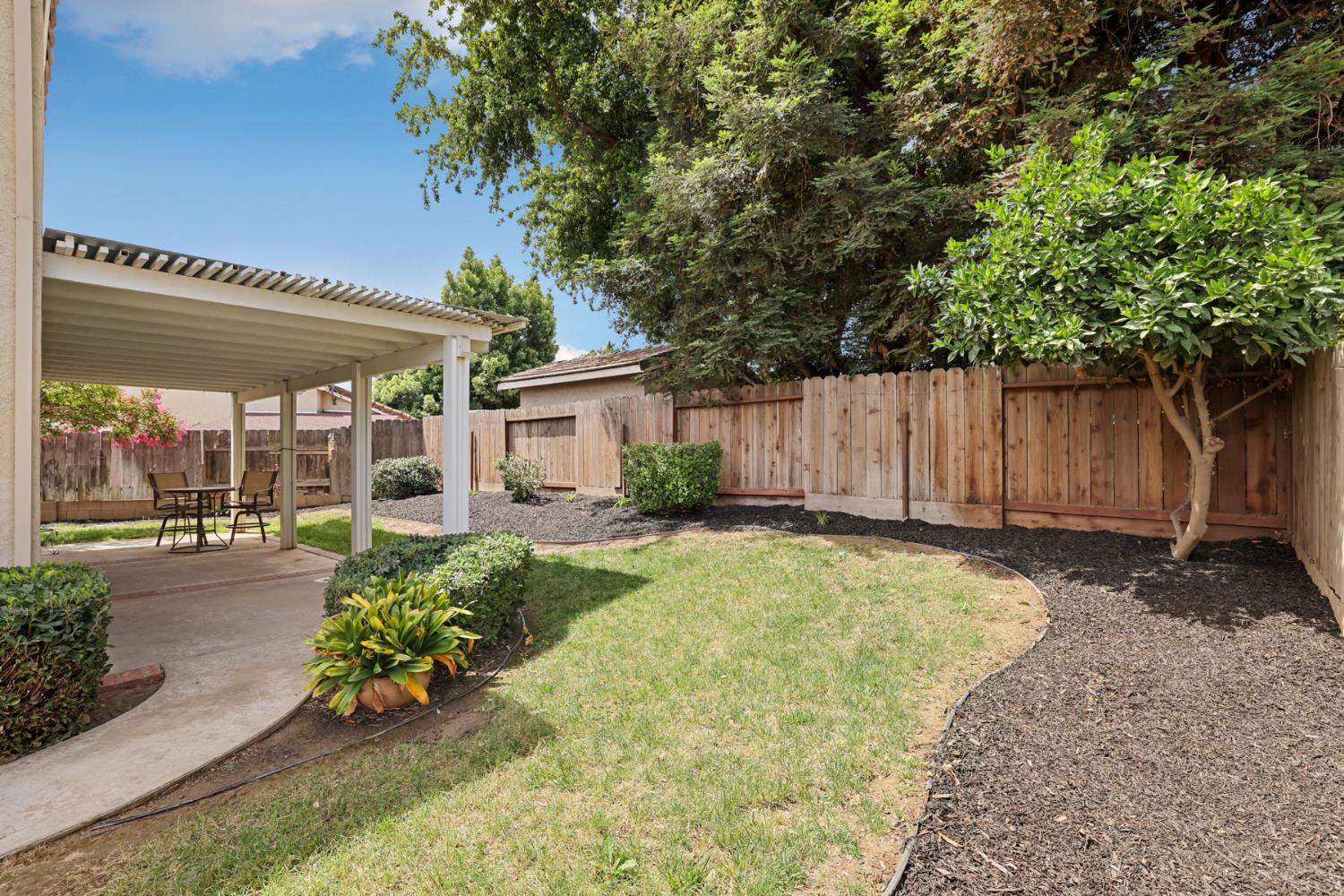 1049 Zumstein Drive Ripon, CA 95366 - Photo 35 of 41