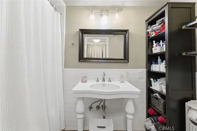 $875,000 | 1300 Bluebell Street, Oxnard, CA 93036