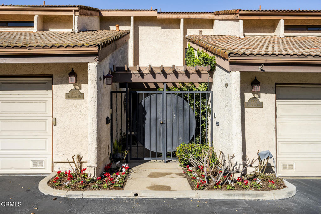 3237 La Encina Way Pasadena, CA 91107 - Photo 2 of 45 3237 La Encina-81