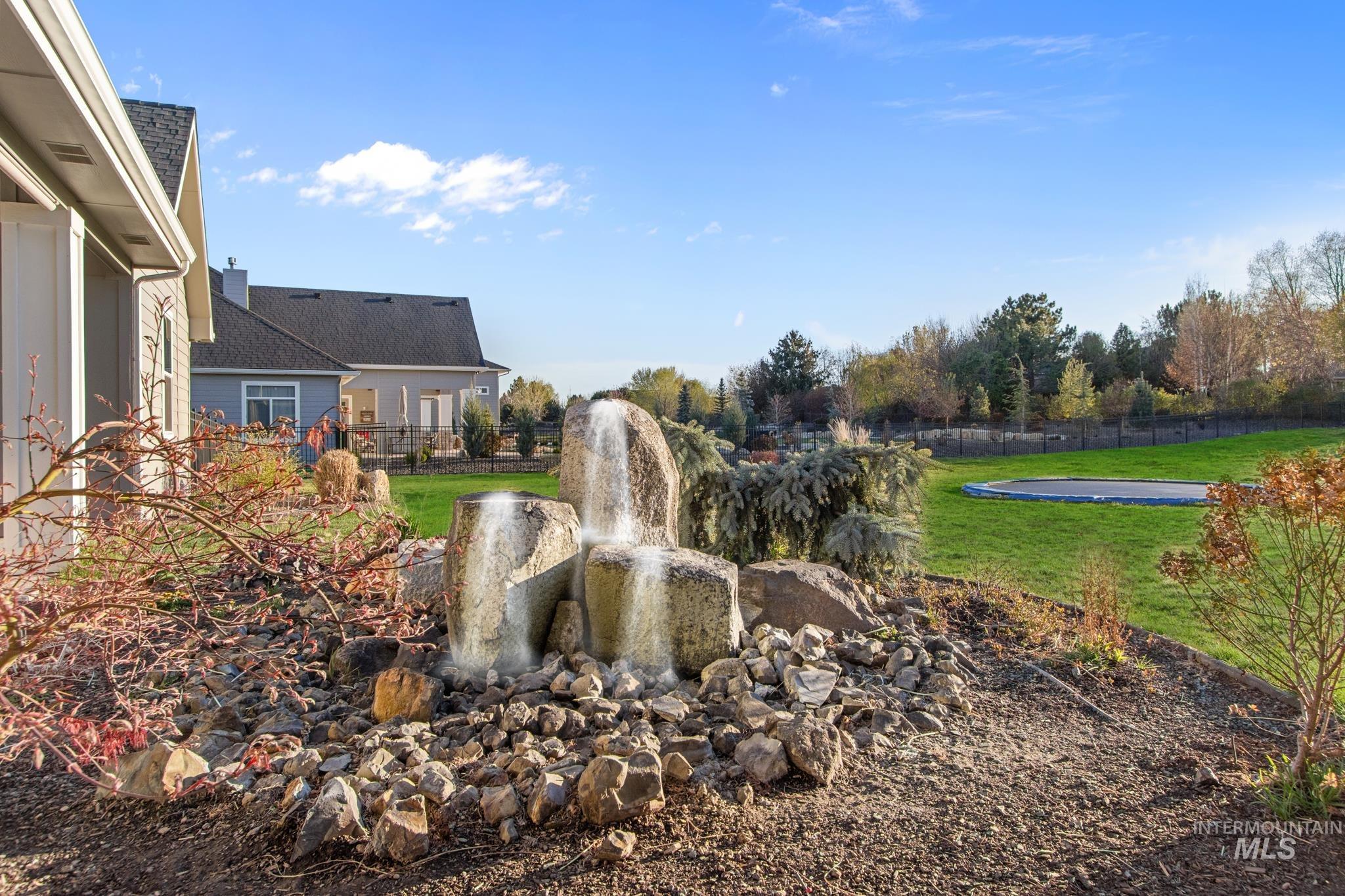 25427 Havard Oak Place Caldwell, ID 83607 - Photo 45 of 50 View of yard